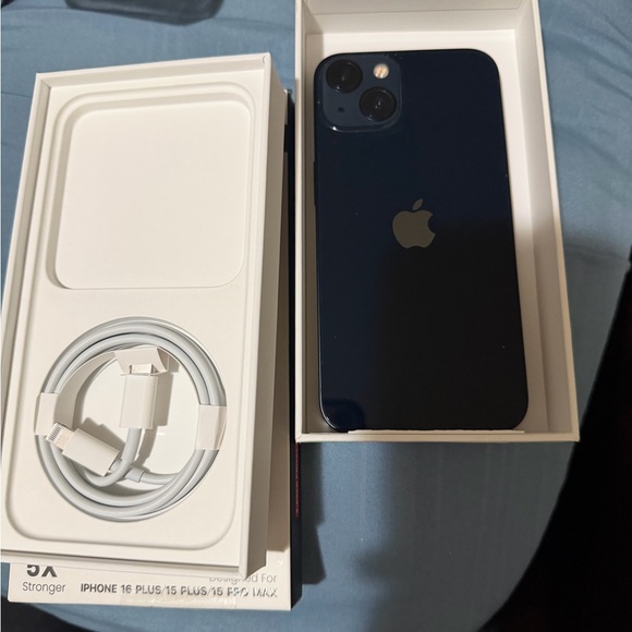 Apple iPhone Deep Blue